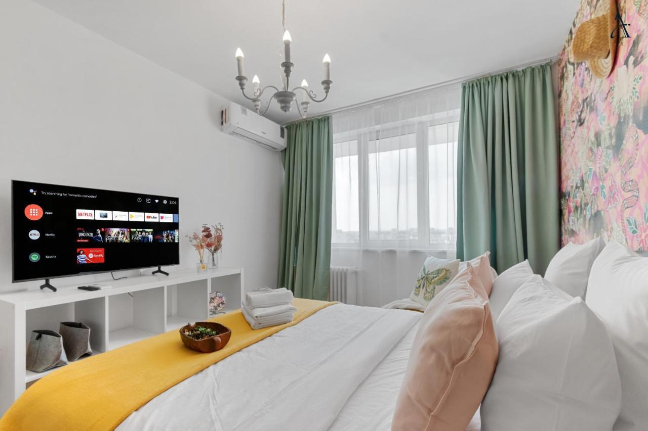 1Bdr Apartment Perla 225 Bukares Bagian luar foto